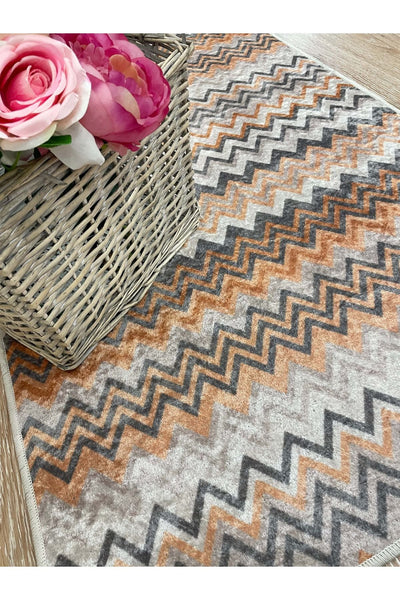 Zigzag Pattern Multicolor Latex Base Rug