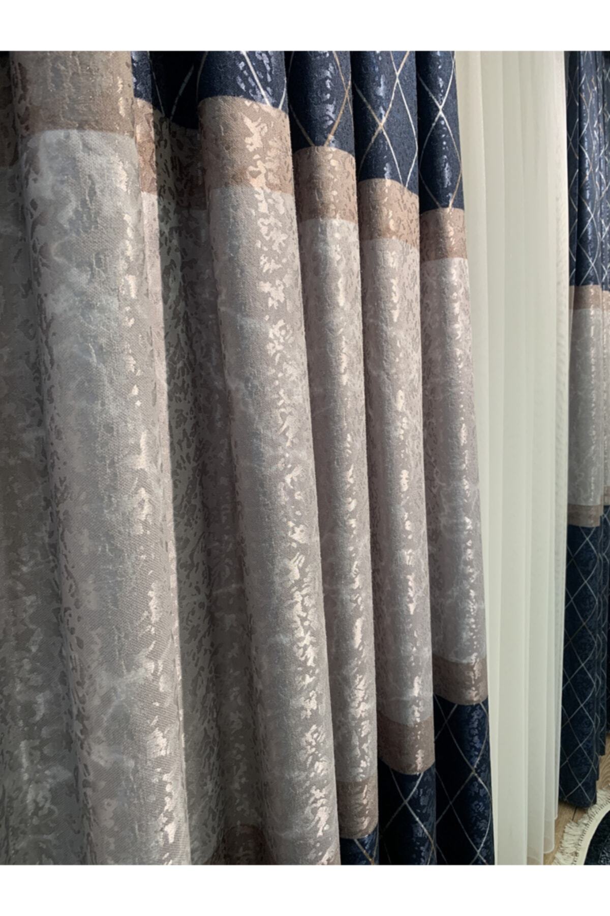 Liva Avent Model 1/2.50 Pleated Blackout Curtain