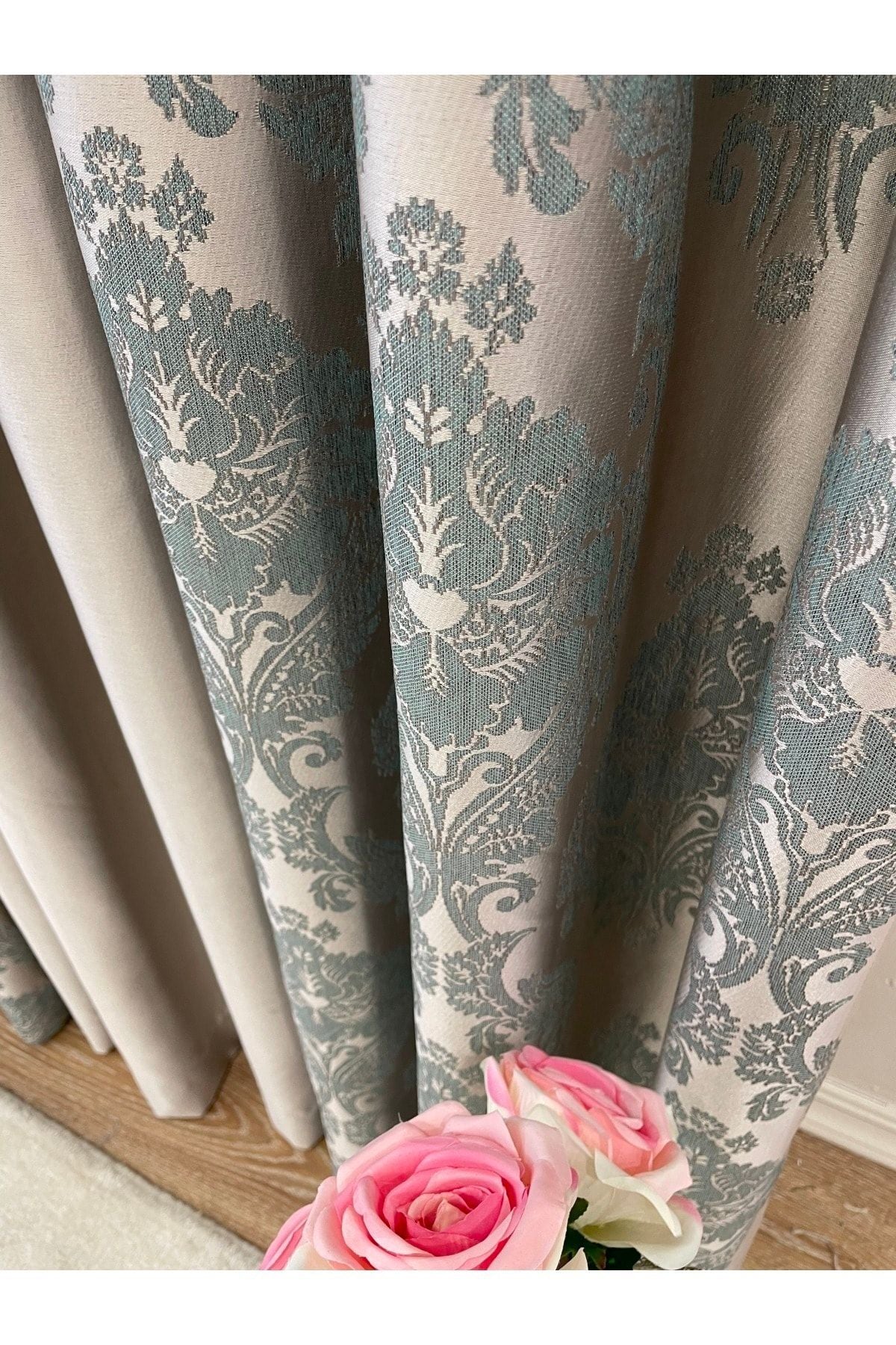 Jakarlı 1/3 Sık Pile Damask Desen Saten Zeminli Pano Desen Fon Perde Bej - Mint Yeşil