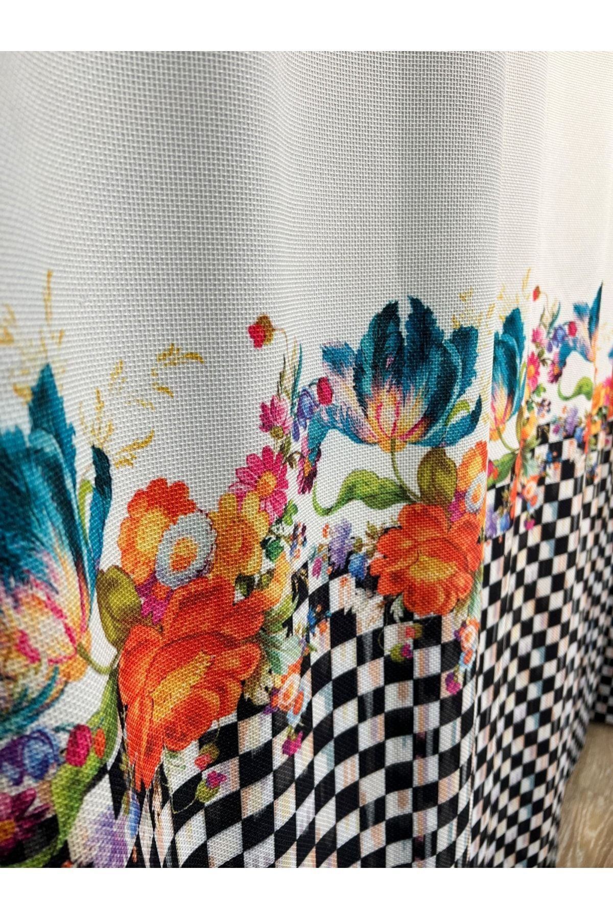 No-Pleat Extra-Reinforced Checkered Floral Blackout Curtain - Beige-Black