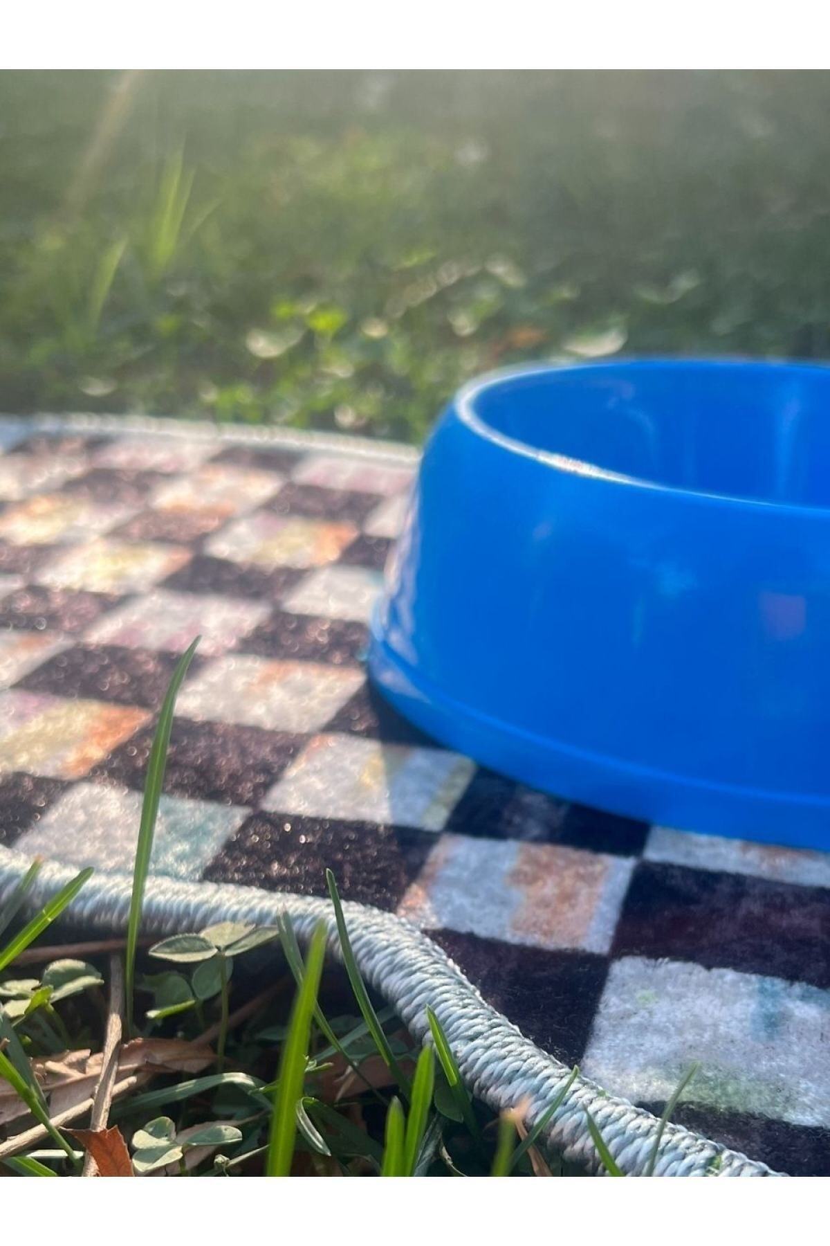 Pet Food Mat - (70 x 36) Blue