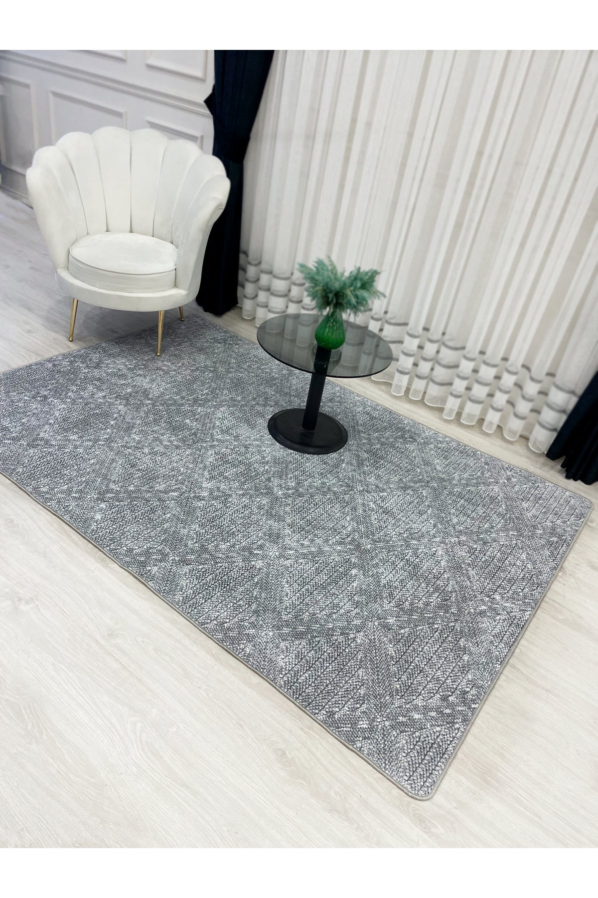 Gray Wicker-Textured Look Latex Leather Base Rug