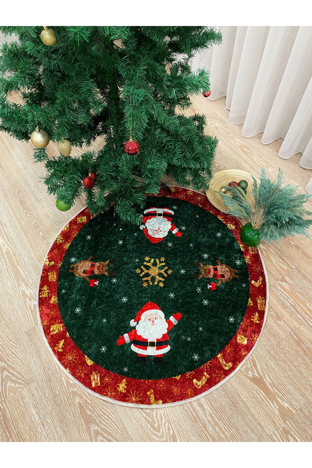 Christmas-Themed Round Tree Skirt Rug (Size 80X80)