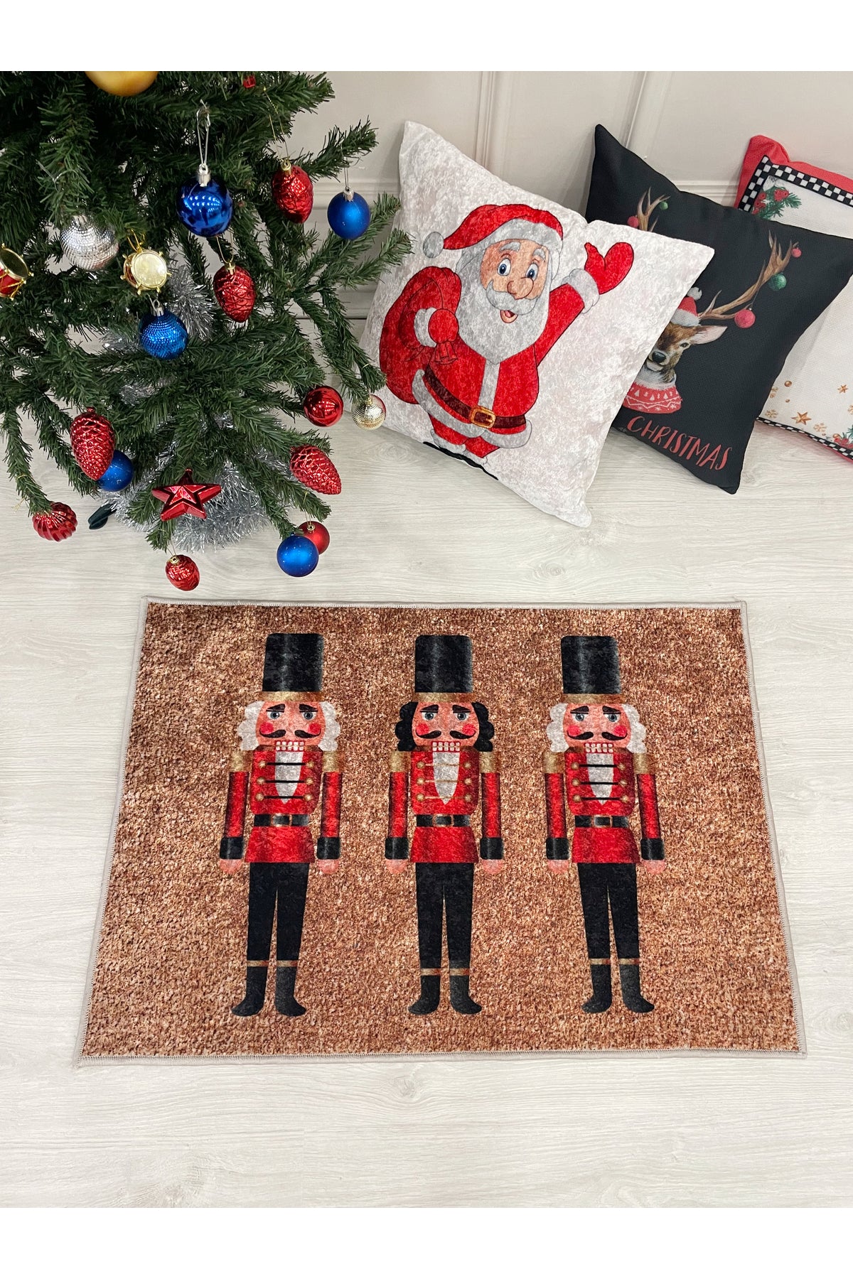 Lead Soldier Detailed Decorative Christmas Doormat Size 60x90