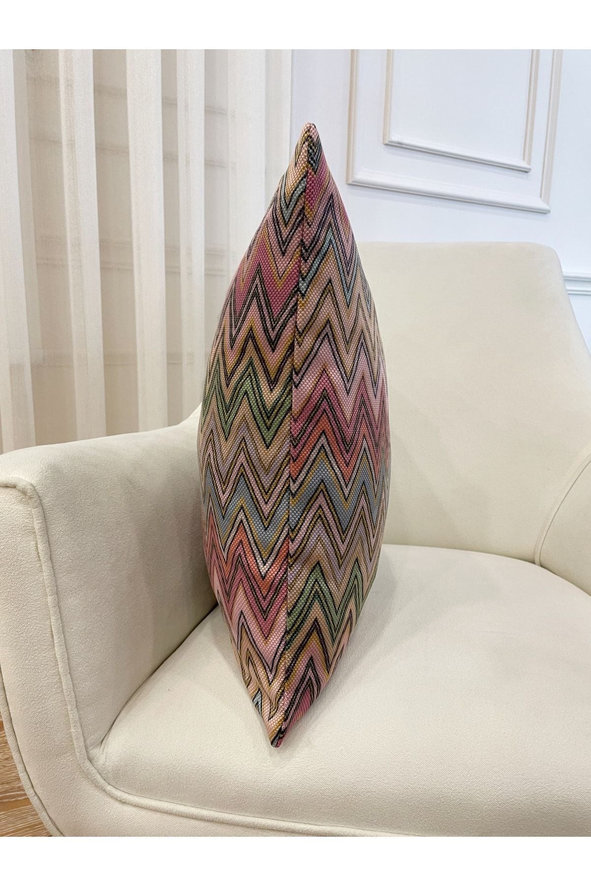 Zigzag Pattern Colorful Cushion Cover 45x45