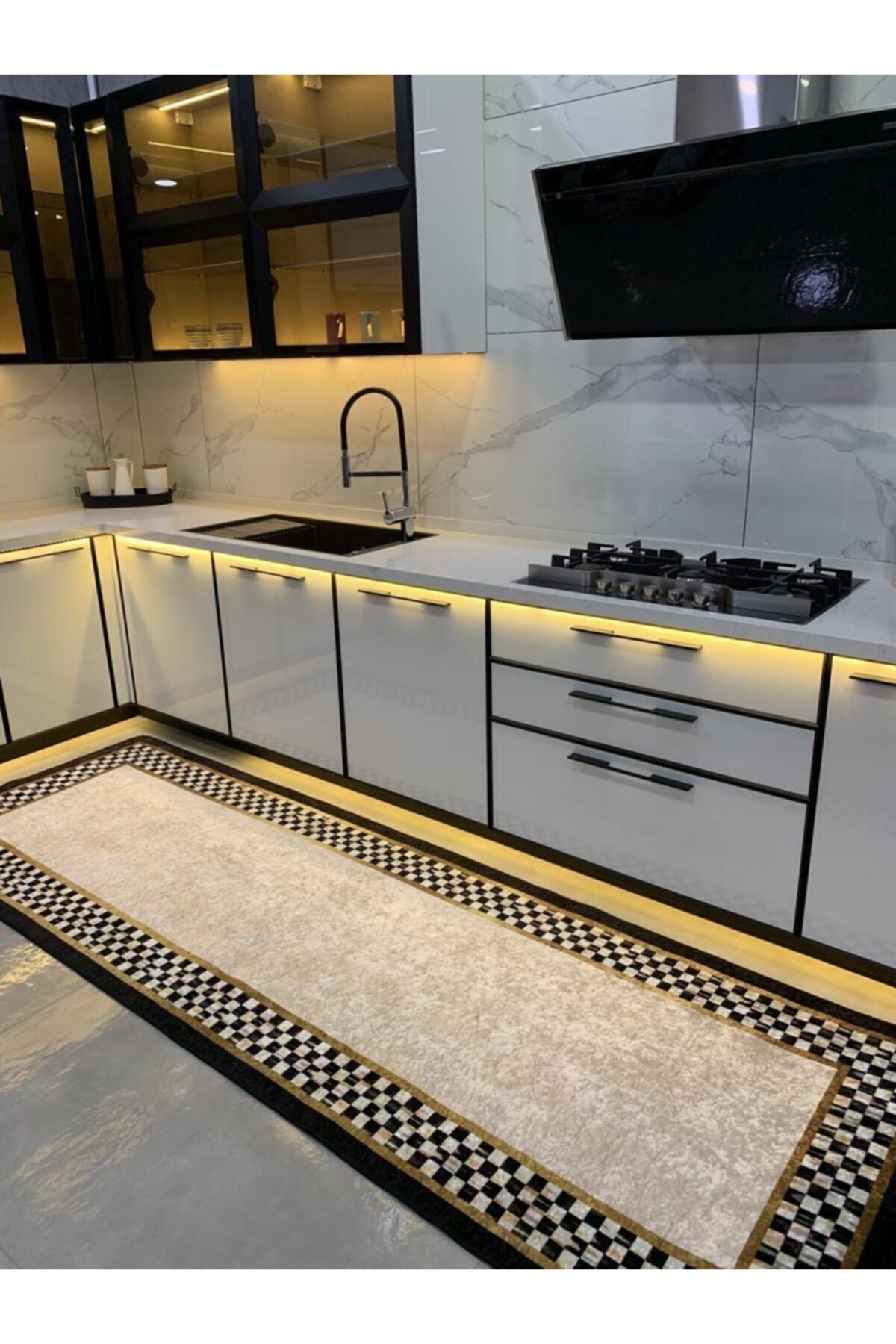 Rosen Model Checkered Non-Slip Base Kitchen Rug - Gray-Burgundy