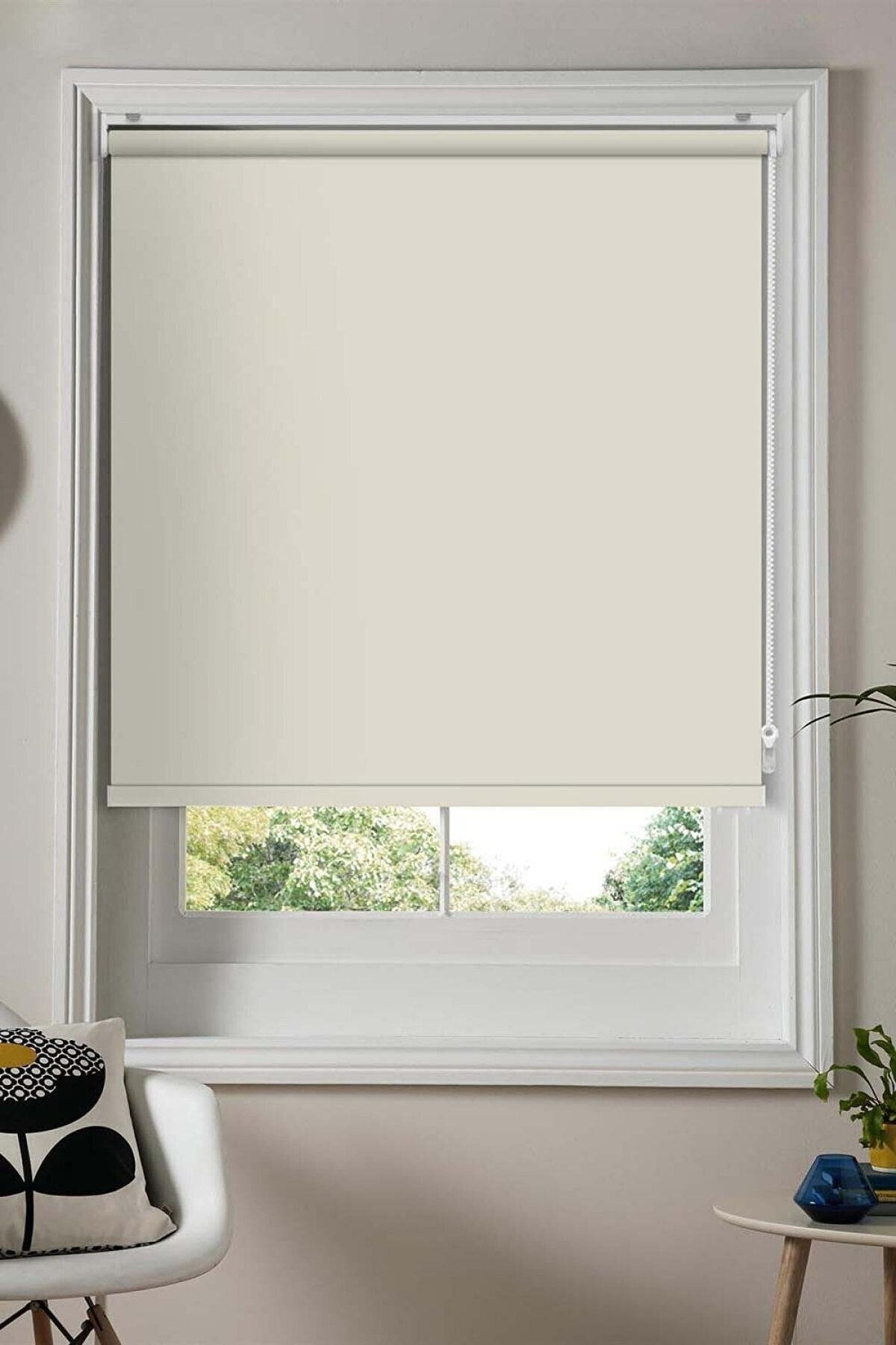 Cream Blackout Roller Shade High Quality 100% Light Blocking