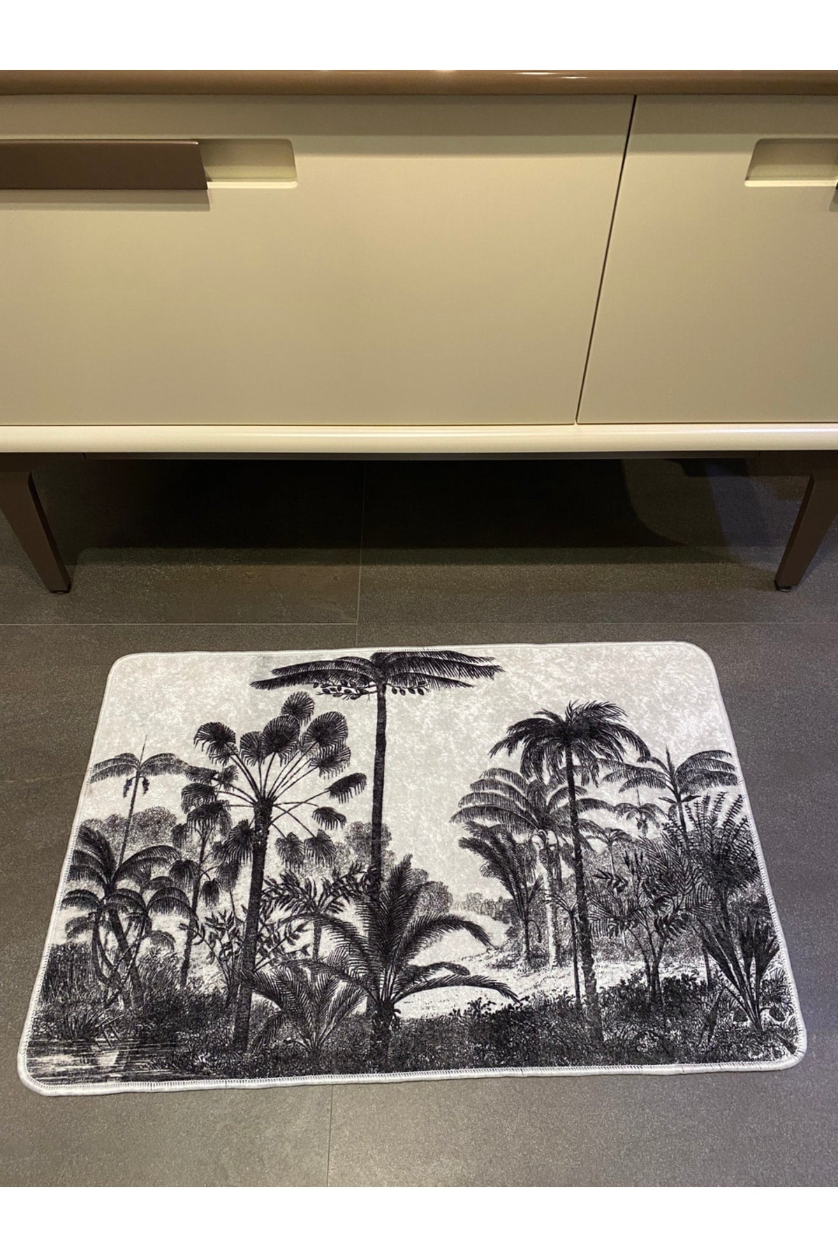 Karakalem Manzara Görünümlü Deri Tabanlı Banyo Paspası - (ebat 60x90 ) Krem