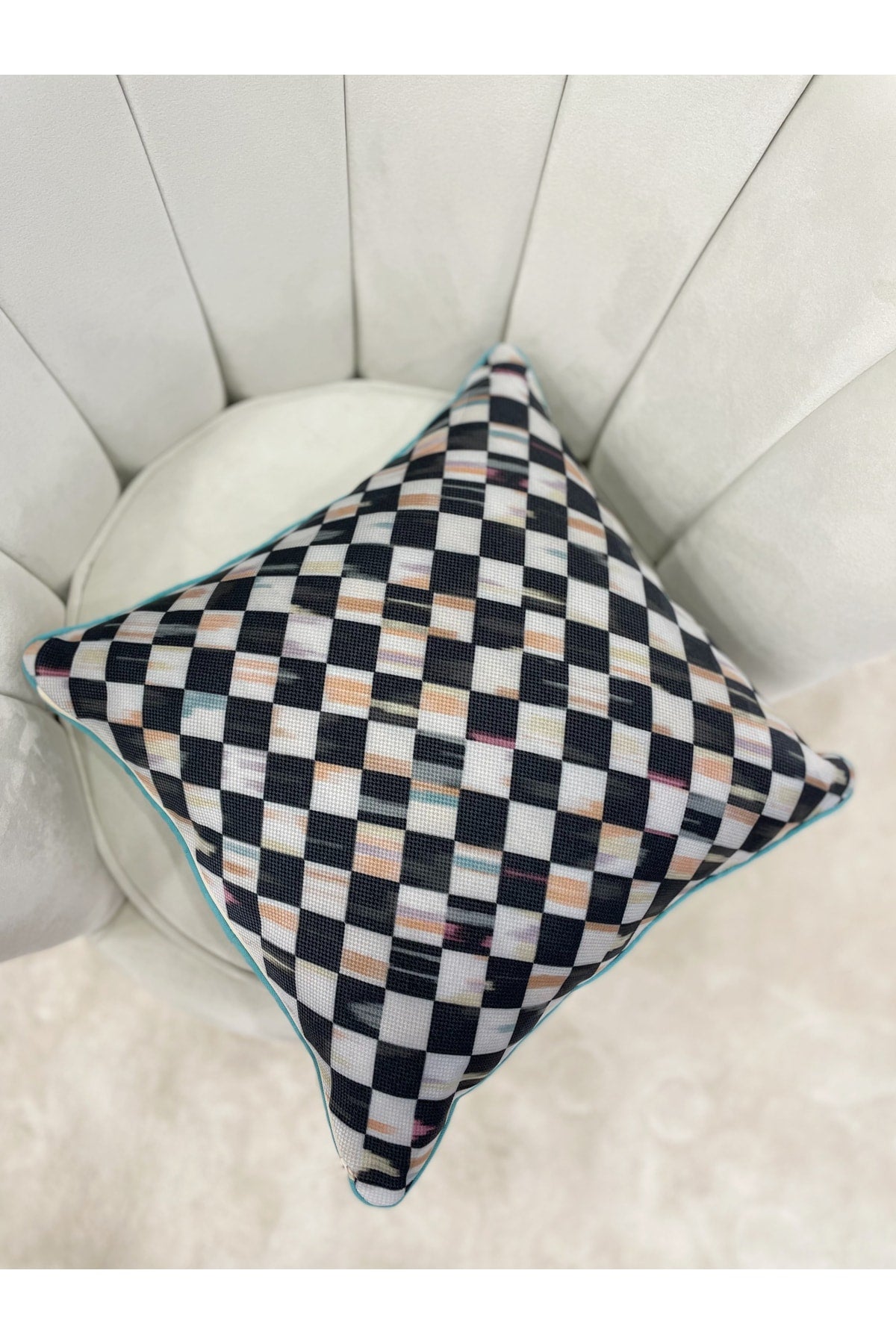 Checkered Linen-Look Piped Edge Cushion Cover (45x45)