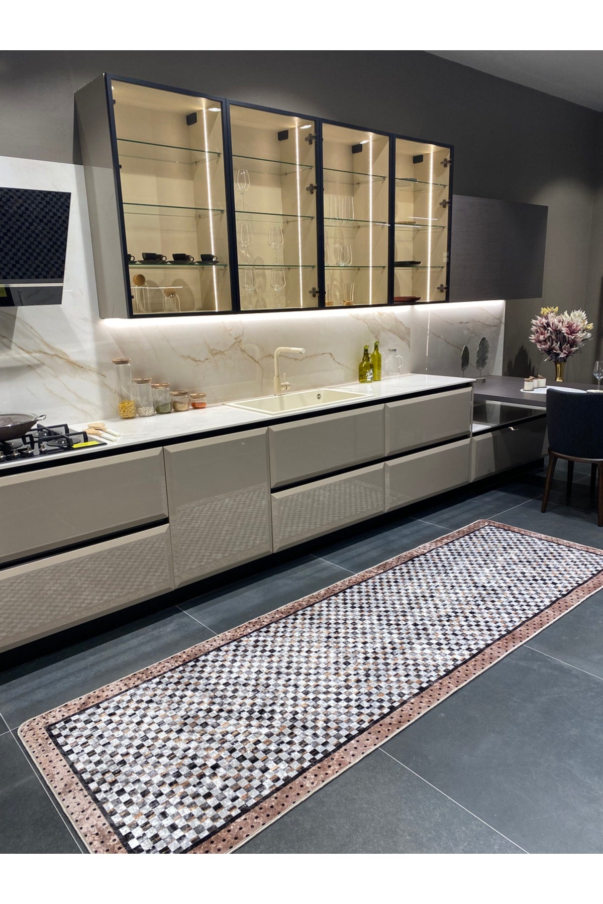 Robert Diamond Pattern Stain-Resistant Kitchen Runner Rug - Brown