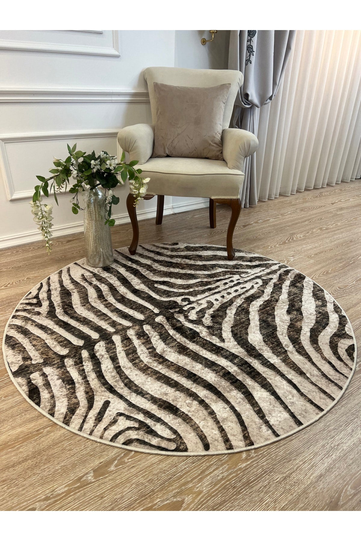 Zebra Print Round Black - Gray Decorative Rug