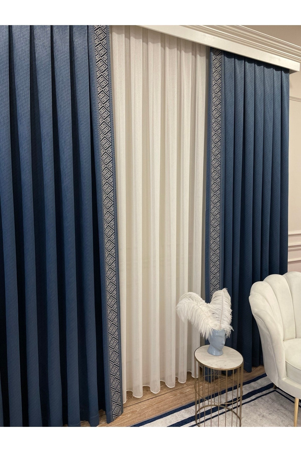 Jacquard 1/3 Dense Pleat Bordered Panel Print Blackout Curtain - Light Gray