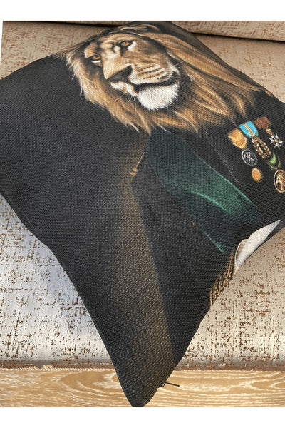 Aslan Desenli Keten Görünümlü Kırlent Yastık Kılıfı (SİYAH) 45x45