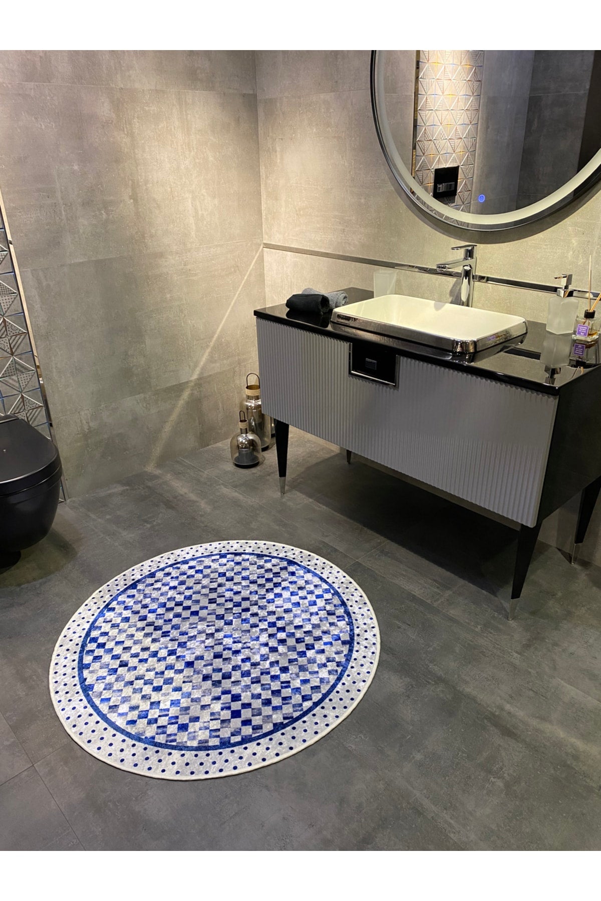 Robert Blue Diamond Pattern Fringeless Round Bathroom Mat - Blue Size 100x100