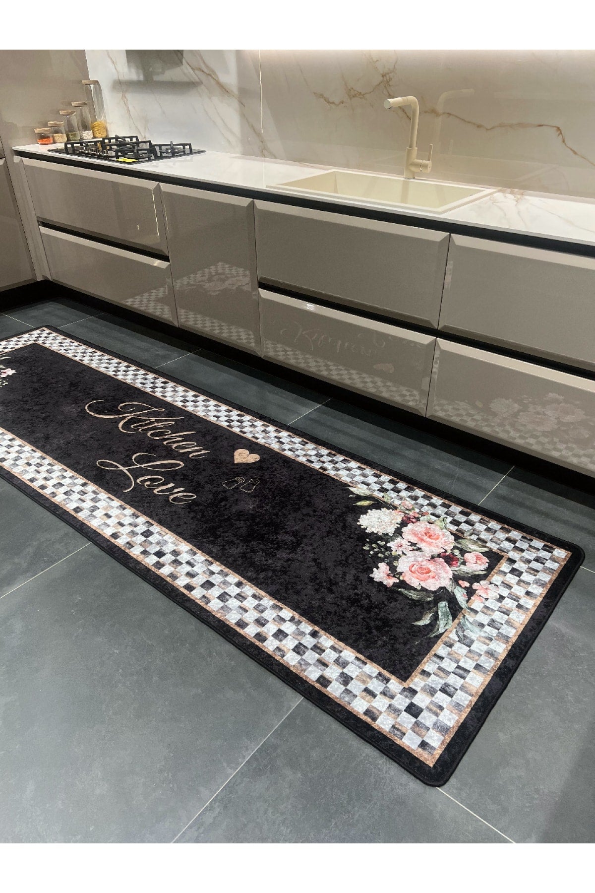 New Collection Özel Kalın Kaymaz Tabanlı Kitchen Love Yazılı Mutfak Halısı - Siyah