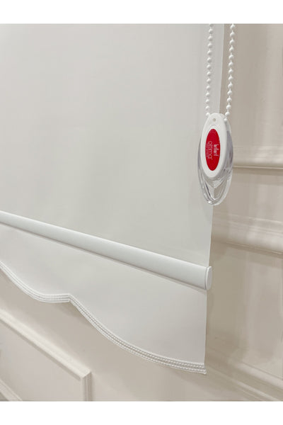 Solid White Roller Shade with Scalloped Hem (Aluminum Casing)