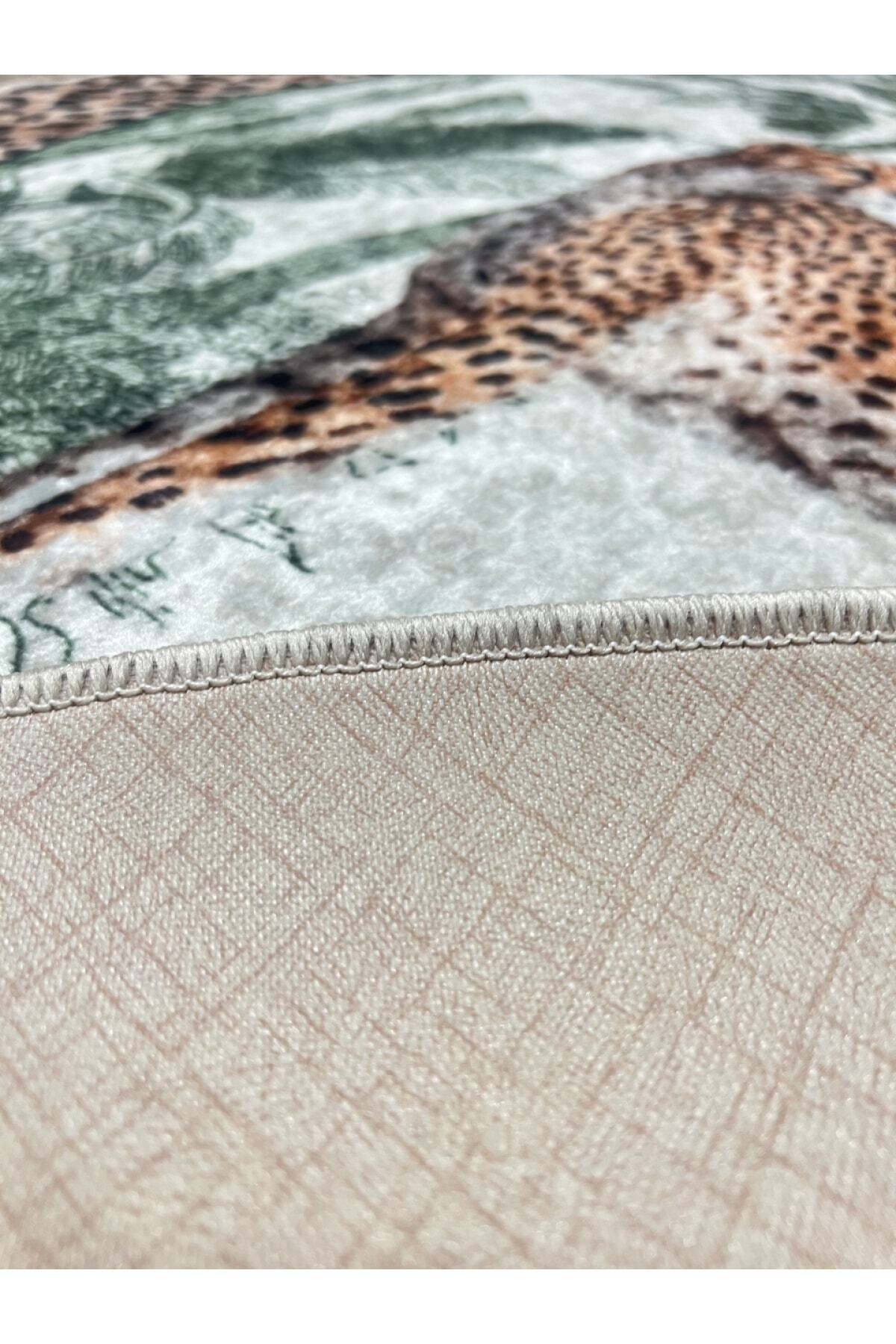 Cheetah Print Latex-Backed Round Rug